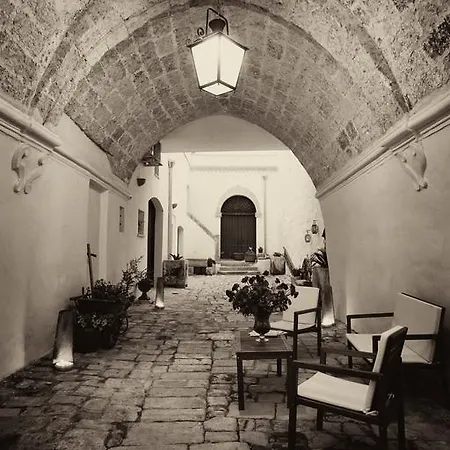 La Corte Dei Cavalcanti By Barbarhouse Acquarica del Capo